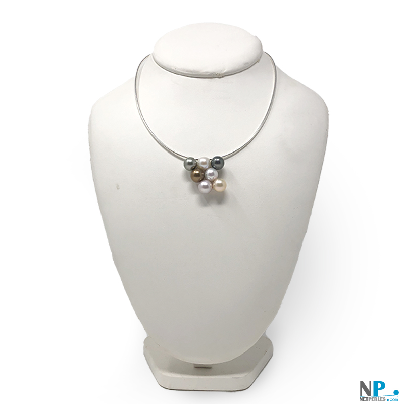 Pendentif en Or gris rhodie 18 carats avec 7 perles de culture de differentes provenances - bijou de joaillier